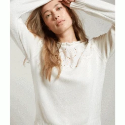 Yaya Egret Embroidered Knit Pullover