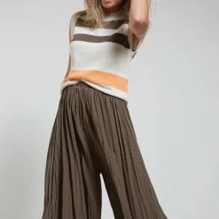 Yaya Cantaloupe Sweater Vest Knit