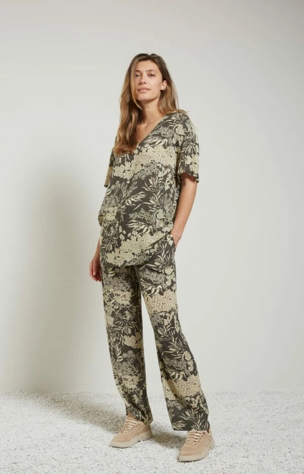 Yaya Black Beluga Printed Top 5 Yaya Black Beluga Printed Top