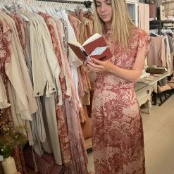 Yaya Botanical Print Dress with Cap Sleeves - Cedar Wood Red & Brazilian Sand Print