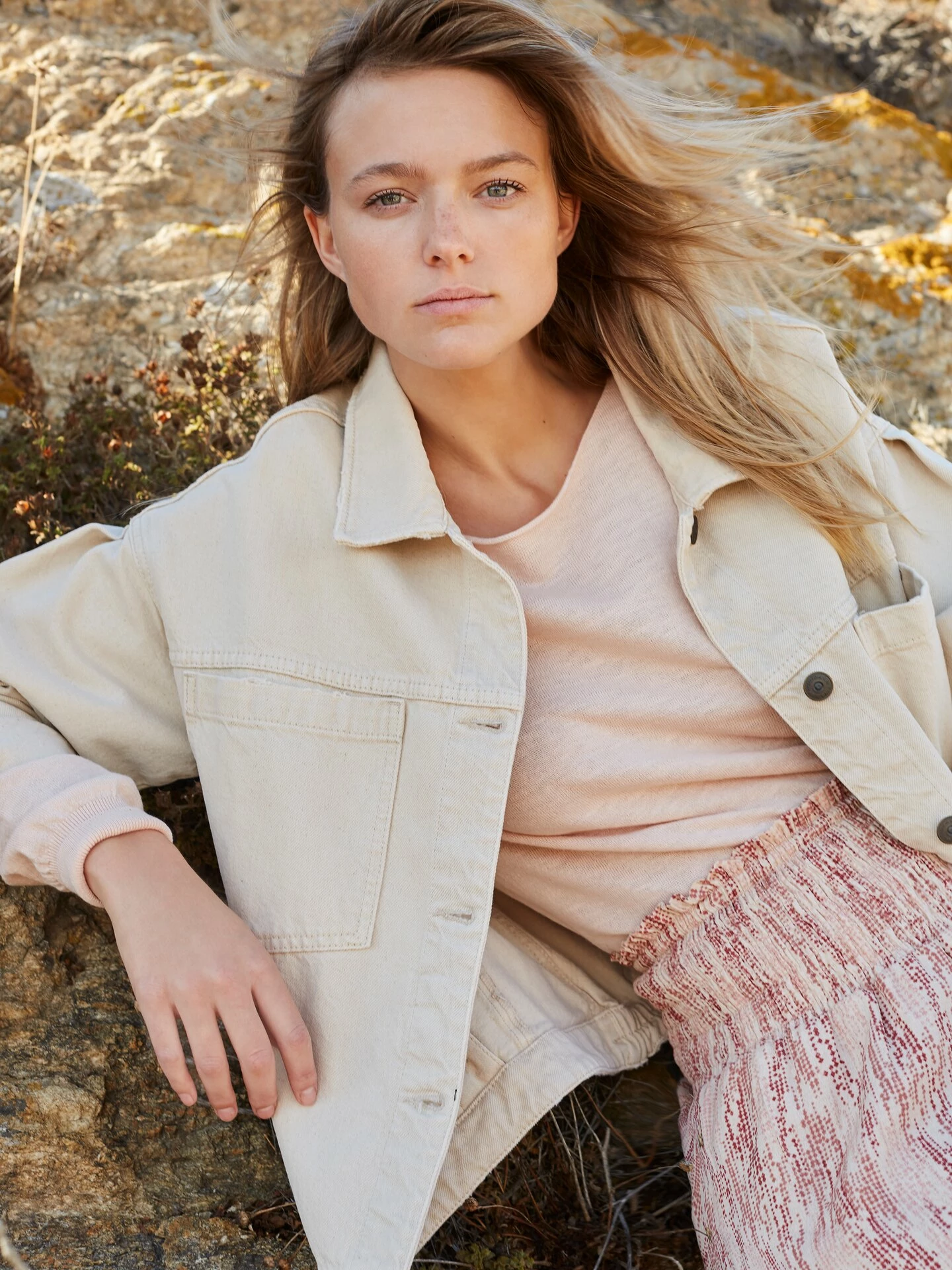 Yaya Denim Jacket with Ruched Back & Puffed Sleeves - Sesame Sand 6 Yaya Denim Jacket with Ruched Back & Puffed Sleeves - Sesame Sand