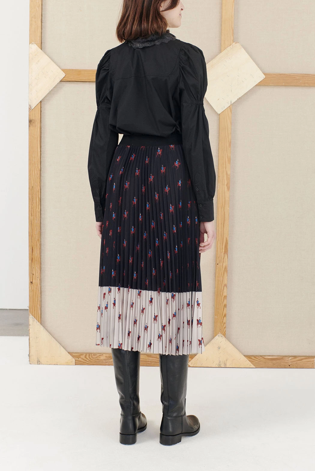 Munthe National Skirt - Black Sustainable 7 Munthe National Skirt - Black Sustainable